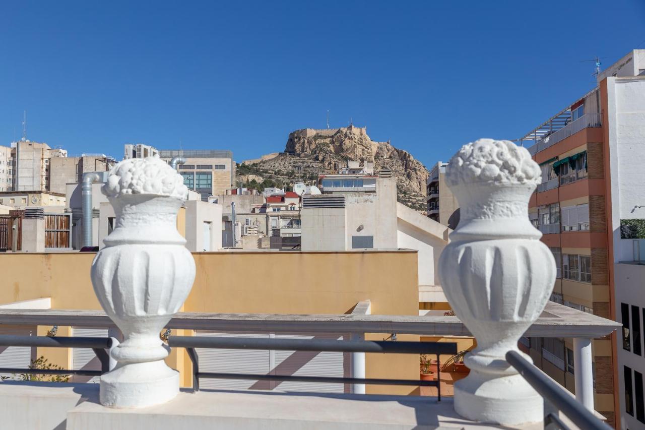 Apartamentos Teatro By Be Alicante Esterno foto