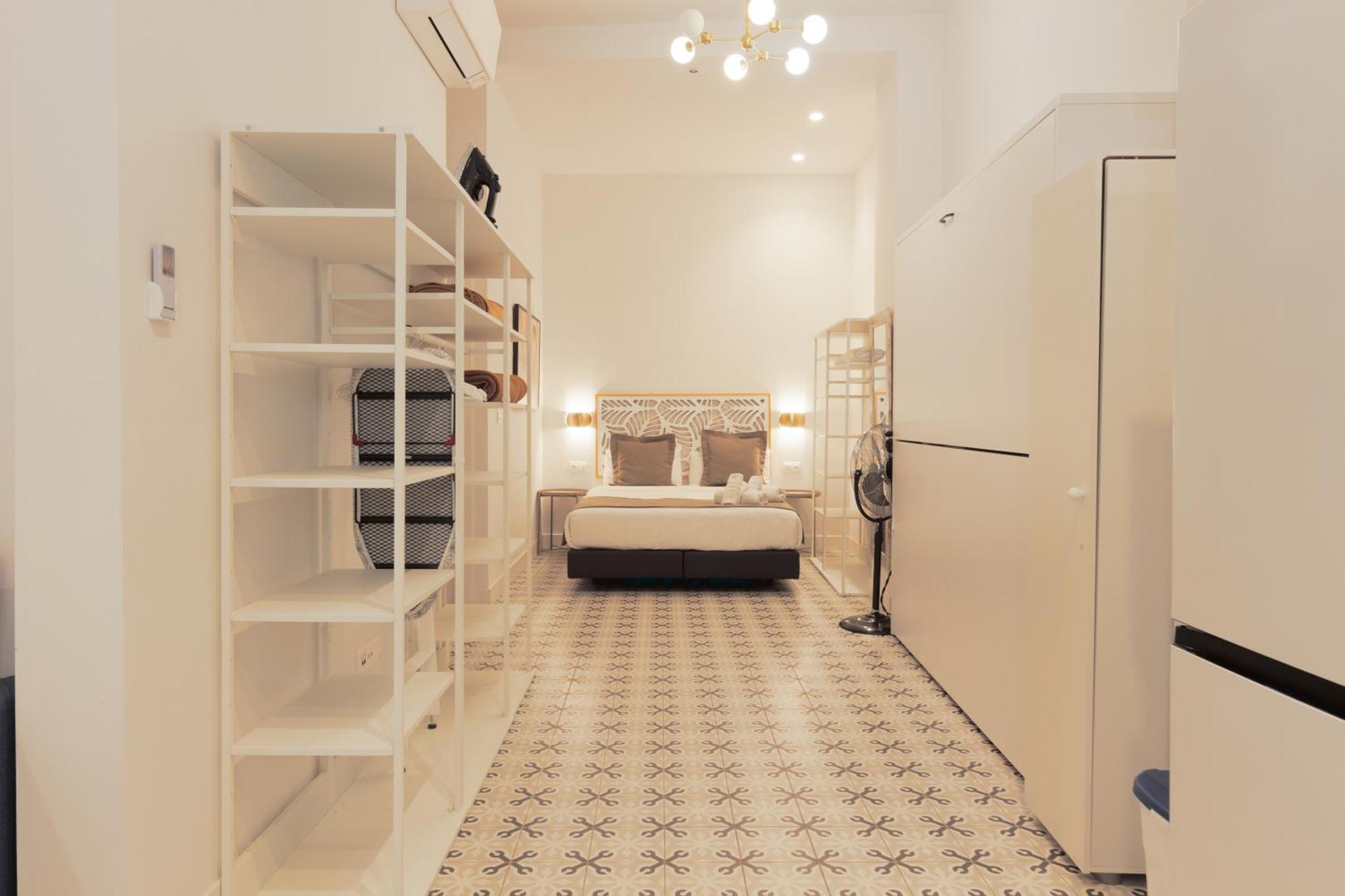 Apartamentos Teatro By Be Alicante Esterno foto